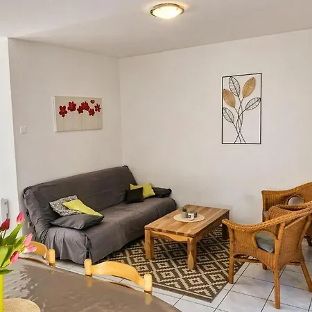 65 Maison 8 Couchages Au Calme Avec Jardin Dans Village Typique Proche De Luz Saint Sauveur Viella (Hautes-Pyrenees)
