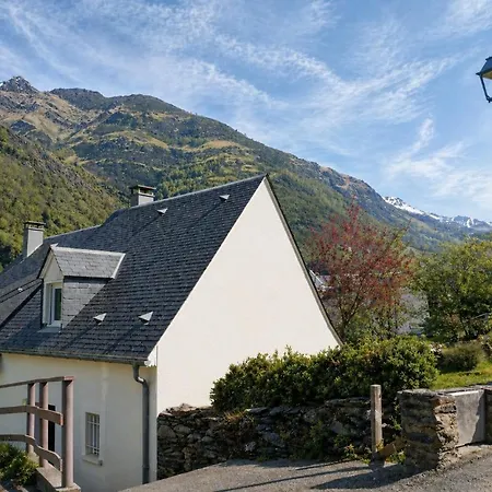 65 Maison 8 Couchages Au Calme Avec Jardin Dans Village Typique Proche De Luz Saint Sauveur * Viella (Hautes-Pyrenees)