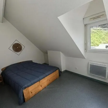 Casa de Férias 65 Maison 8 Couchages Au Calme Avec Jardin Dans Village Typique Proche De Luz Saint Sauveur
